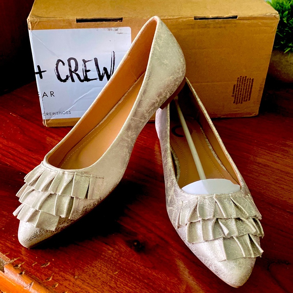 Journey + Crew Boutique Flats. Size 7.